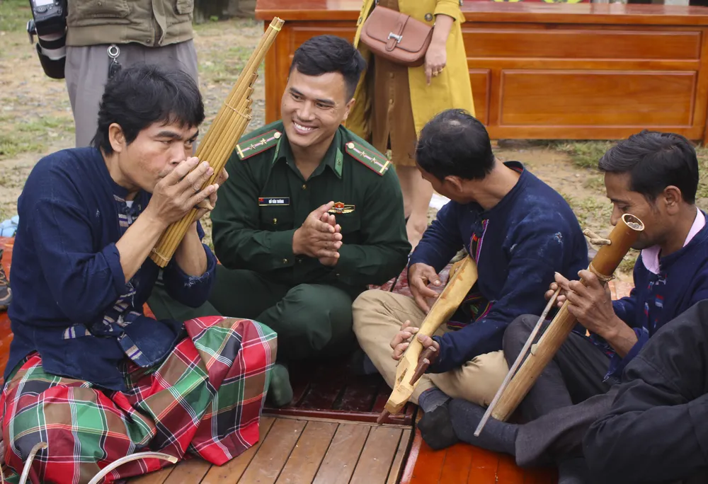 Quảng Trị: Độc đáo lễ mừng lúa mới của người Vân Kiều ảnh 8