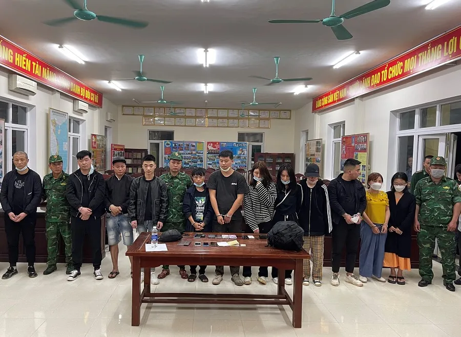 Quảng Trị triệt phá đường dây đưa đón người nước ngoài xuất nhập cảnh trái phép ảnh 1