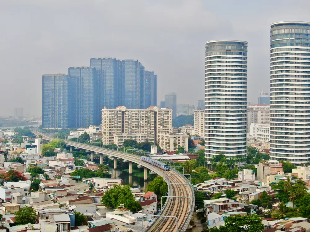 Khu vực rạch Văn Thánh - một trong những dự án trọng điểm của TPHCM đang được đẩy nhanh tiến độ để thúc đẩy giải ngân vốn đầu tư công và phát triển hạ tầng đô thị. Ảnh: HOÀNG HÙNG