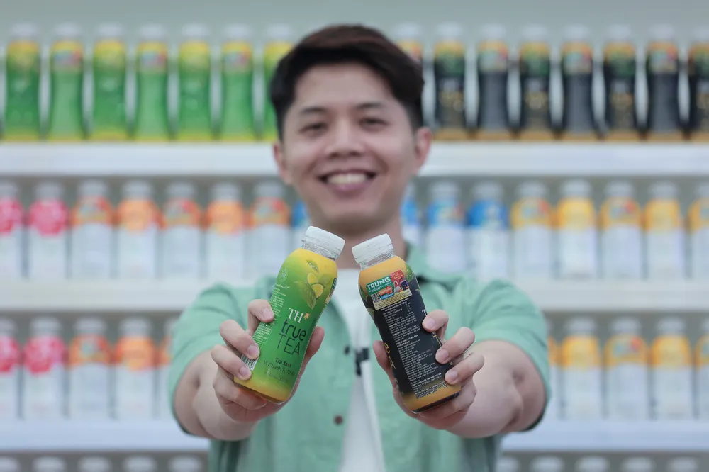 TH true TEA và TH true JUICE milk tiếp thêm cho bạn năng lượng trong ngày hè, đồng thời mang tới “cơn lốc” hơn 500.000 giải thưởng ẩn dưới nhãn sản phẩm TH true TEA và TH true JUICE milk tiếp thêm cho bạn năng lượng trong ngày hè, đồng thời mang tới “cơn lốc” hơn 500.000 giải thưởng ẩn dưới nhãn sản phẩm