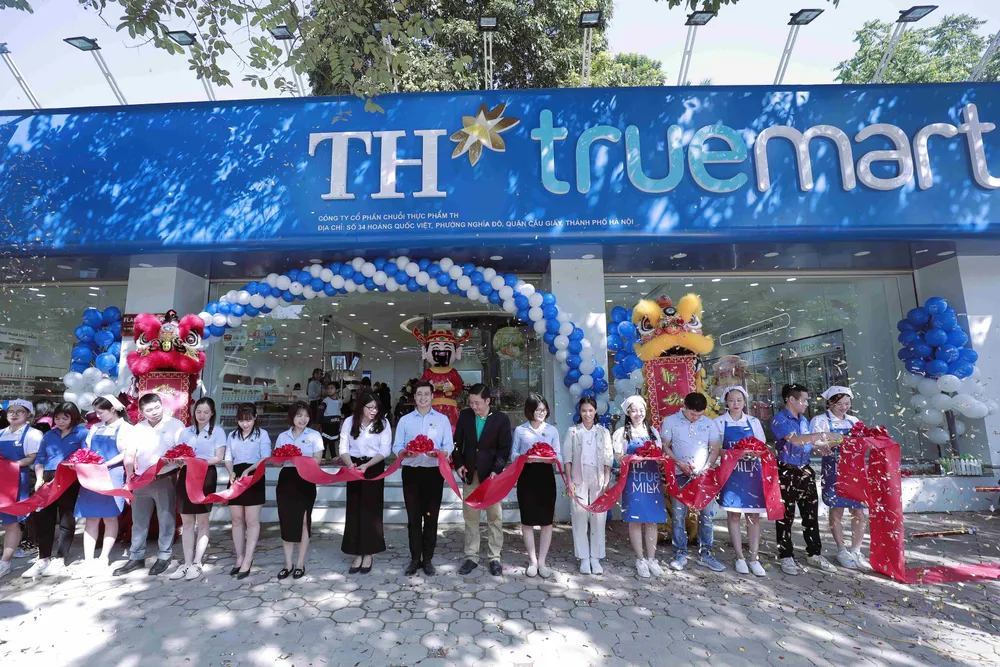 anh-1-thumbnail-khai-truong-th-true-mart-3946.jpg
