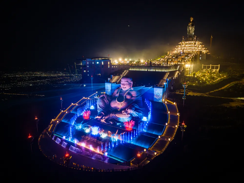 Trục tâm linh 2.jpeg