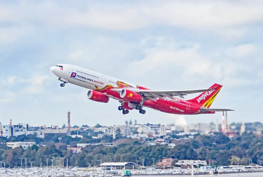 Vietjet aircraft in Sydney.jpg