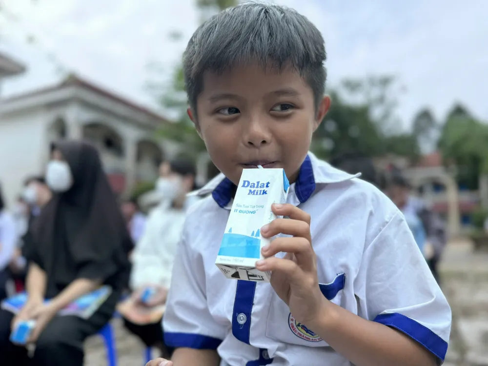 Hình 6. Dalatmilk tai An Giang.jpg