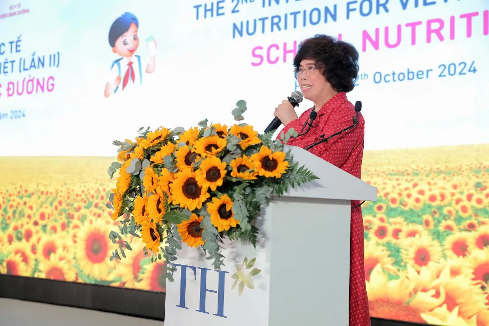 Md Thai Huong-rs.jpg