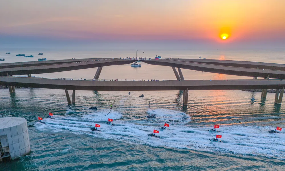 Jetski & Flyboards 4.jpg