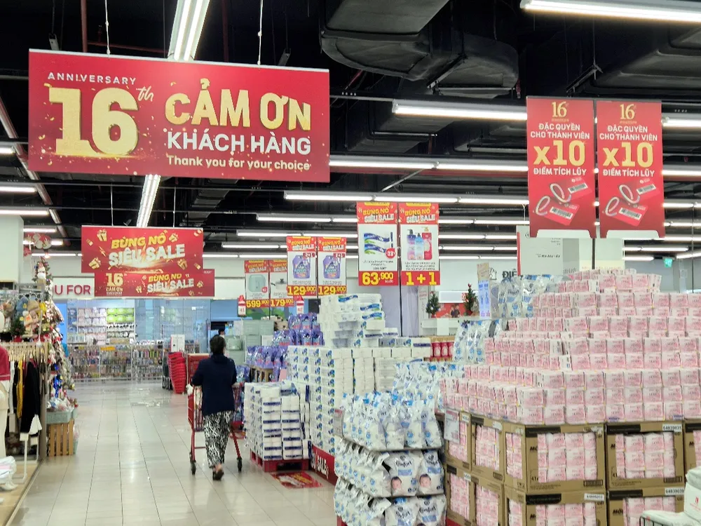 Loạt ưu đãi khủng dịp kỷ niệm 16 năm hoạt động của LOTTE Mart.jpg