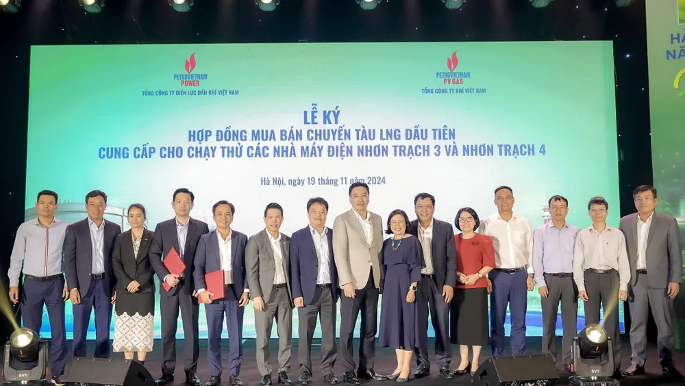 4. chuc mung le ky.jpg