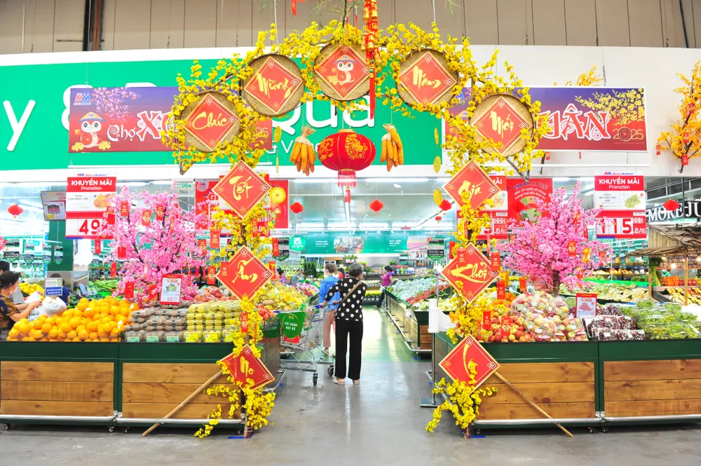 Không khí sắm Tết tưng bừng tại MM Mega Market .JPG