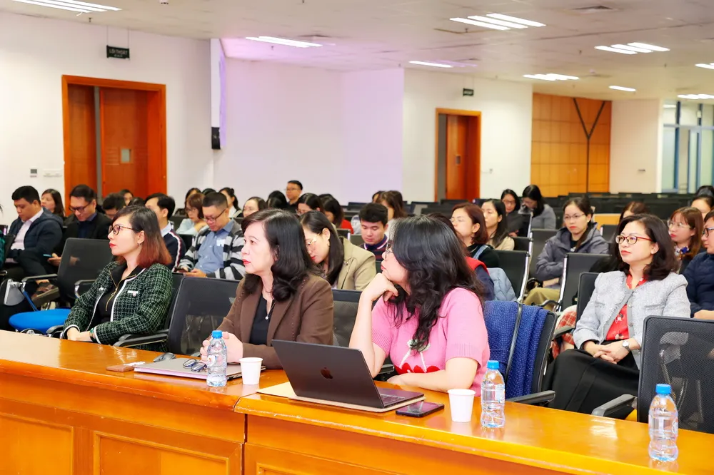 Ảnh cô Trần Anh Hoa - ĐHKT TPHCM.jpg