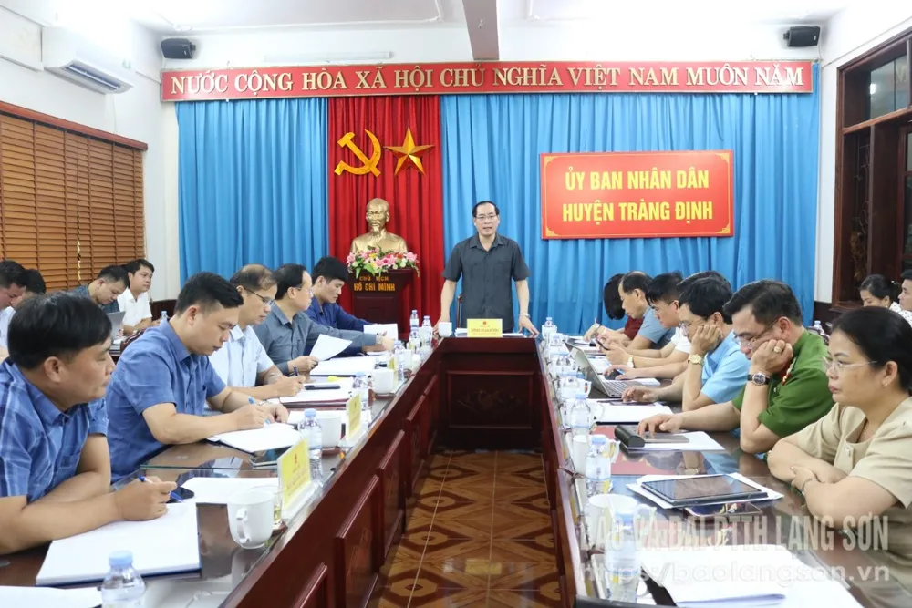 Đồng chí Dương Xuân Huyên, Ủy viên Ban Thường vụ Tỉnh ủy, Phó Chủ tịch Thường trực UBND tỉnh phát biểu kết luận buổi kiểm tra