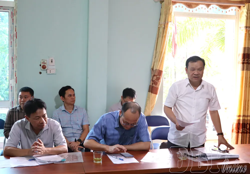 Lãnh đạo Sở Tài chính giải đáp các kiến nghị về kinh phí phân cấp cho các xã chuẩn bị vận hành bộ máy chính quyền xã mới.