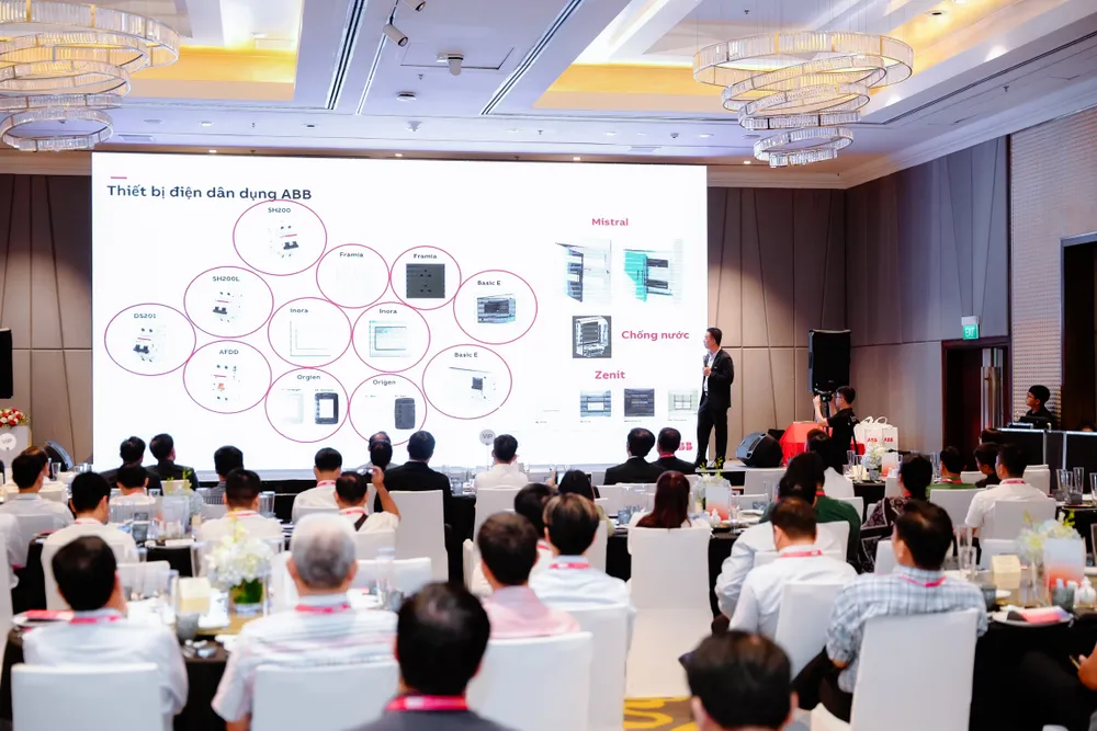 ABB mở rộng danh mục thiết bị điện dân dụng, mang đến cho khách hàng những giải pháp nâng cao sự an toàn, thông minh và tiện nghi trong cuộc sống.jpg