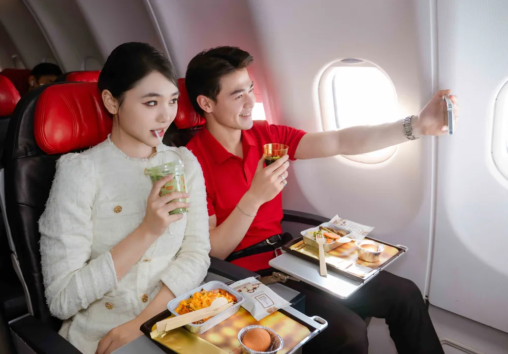 Vietjet Passengers 2.JPG