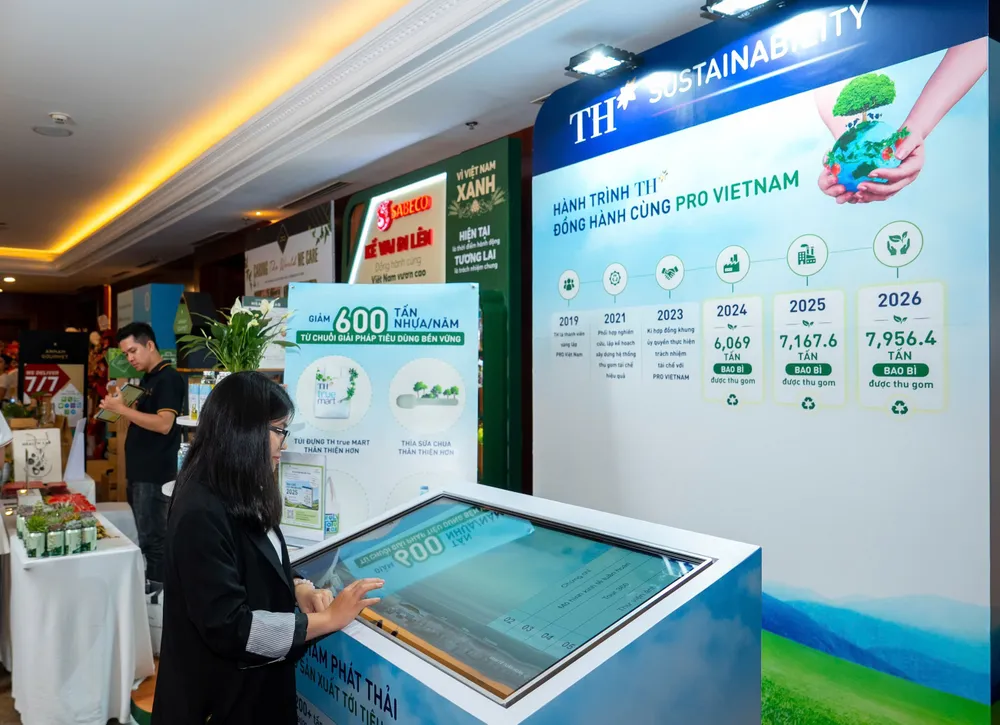 booth TH tại sự kiện 2.jpg