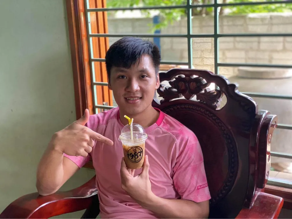 Hồ Văn Ý đã trở về Quảng Nam an toàn sau khi kết thúc 21 ngày cách ly tập trung tại TPHCM. Ảnh: NVCC