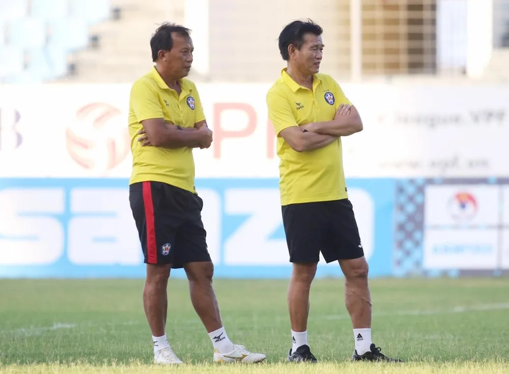 Khó khăn ủa vây CLB Đà Nẵng trong tâm dịch ảnh 2