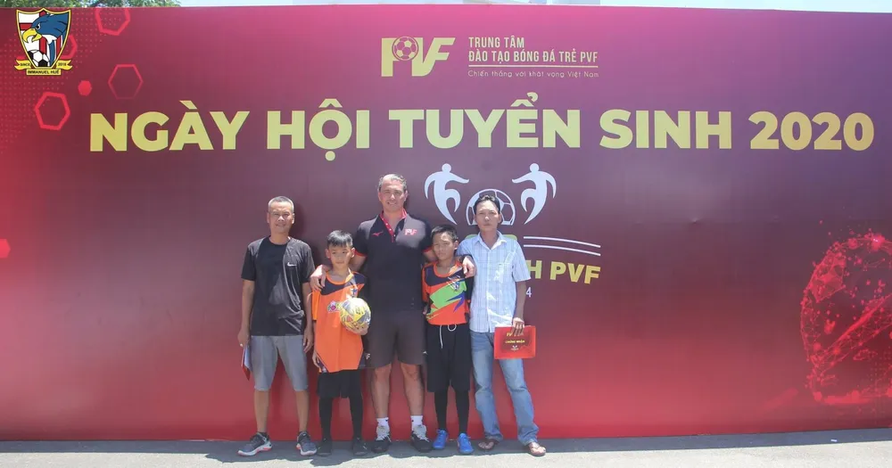 CLB cộng đồng Immanuel - ‘Gà đẻ trứng vàng’ cho bóng đá Huế ảnh 1