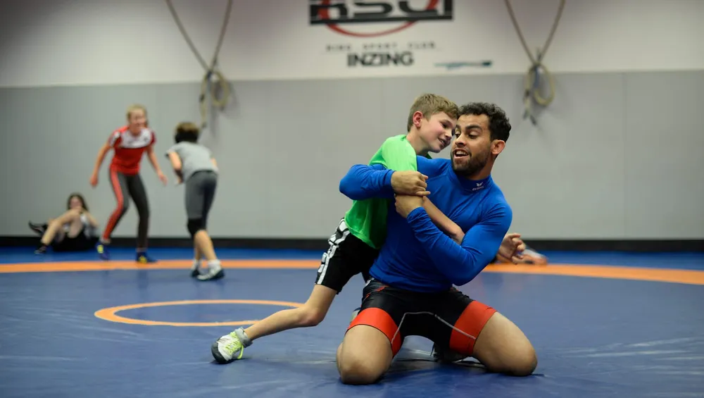 Tấm vé dự Olympic xoa dịu nỗi đau chiến tranh ảnh 1