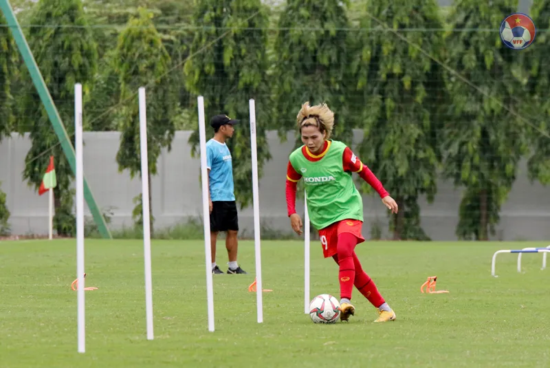 Đội tuyển nữ Việt Nam lại chờ kết quả xét nghiệm Covid-19 ảnh 1