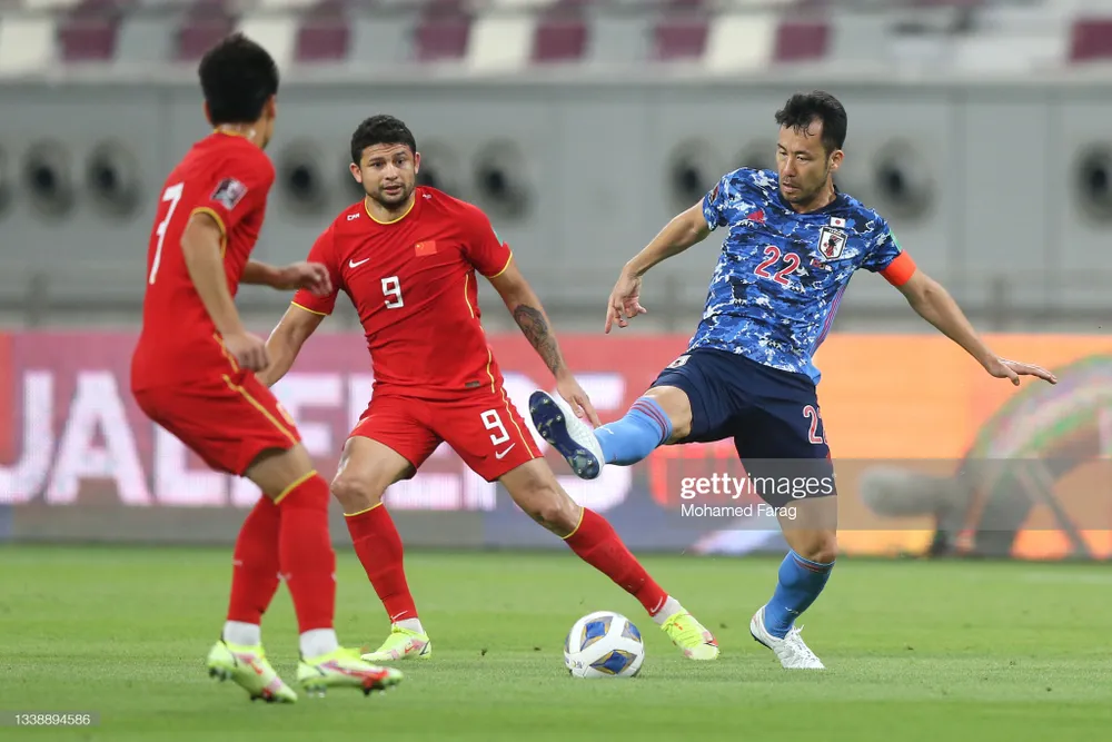 Nhật Bản thắng tối thiểu Trung Quốc ở vòng loại World Cup ảnh 1