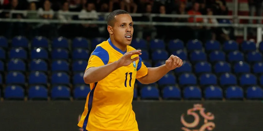 Cả ba tuyến của futsal Brazil đều giỏi chơi tấn công ảnh 1