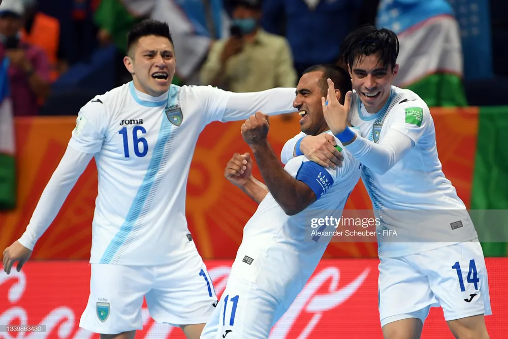 Chủ nhà Lithuania thất bại ở ngày khai mạc Futsal World Cup 2021 ảnh 2