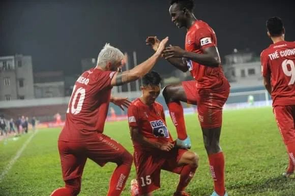 FIFA yêu cầu CLB Hải Phòng đền bù số tiền 56.500 USD cho tiền đạo Mpande