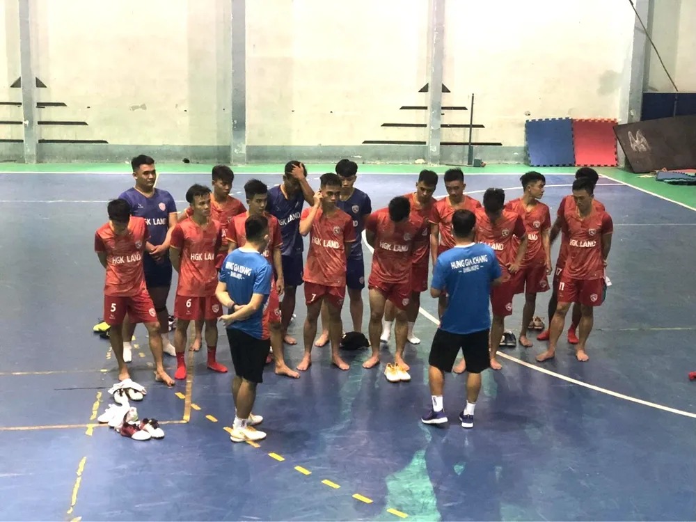Các đội futsal đặt chân đến TPHCM an toàn ảnh 2