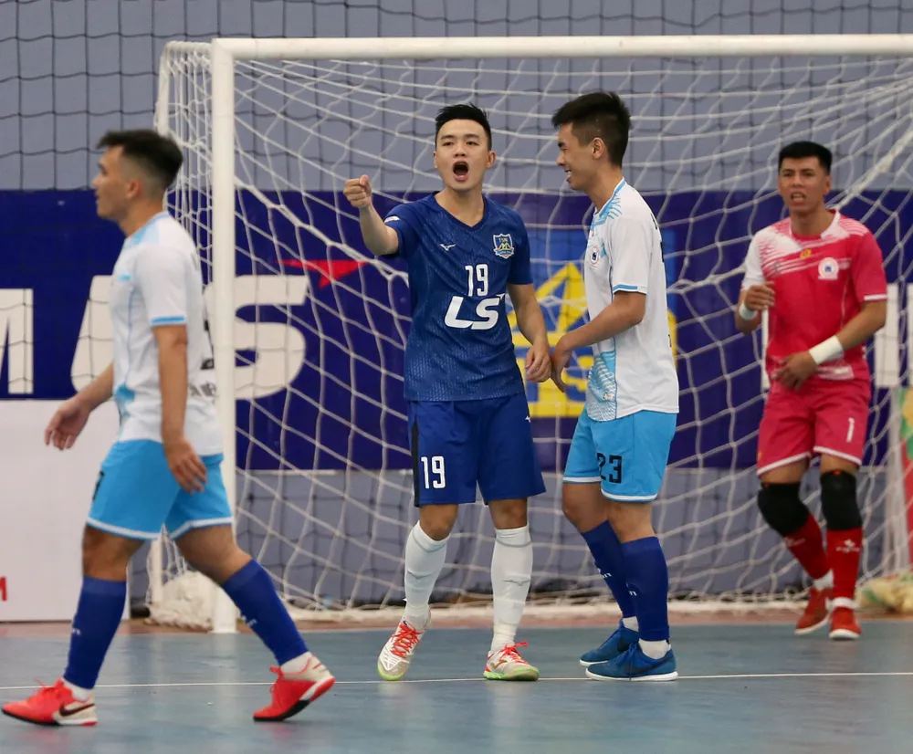 Sahako chạy đà hoàn hảo trước trận ‘siêu kinh điển’ với Sài Gòn ảnh 1