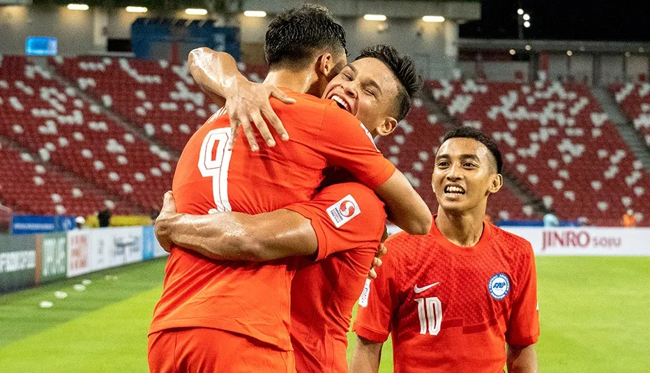 Singapore - Indonesia: Độ chênh rất lớn về trình độ ảnh 1