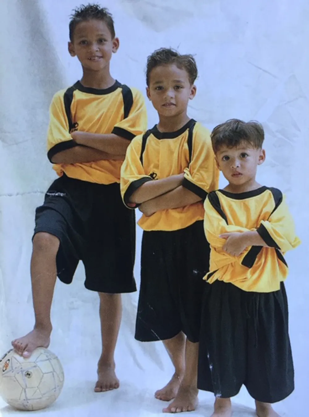 Chuyện chưa kể về 3 quý tử cùng khoác áo Singapore ảnh 2