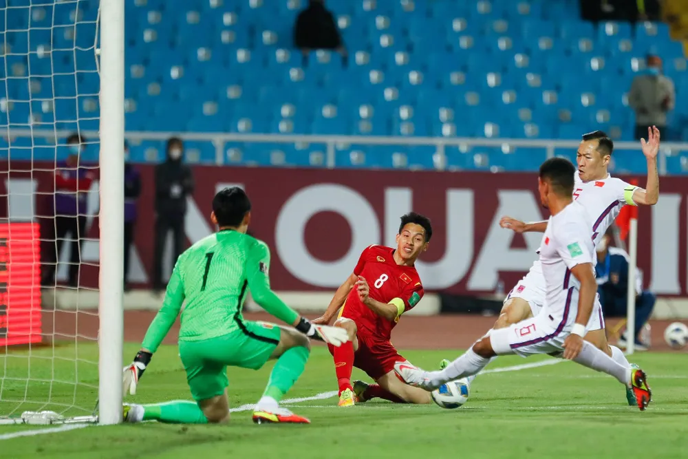 HLV Park Hang-seo: ‘CĐV Việt Nam quá tham lam’ ảnh 2