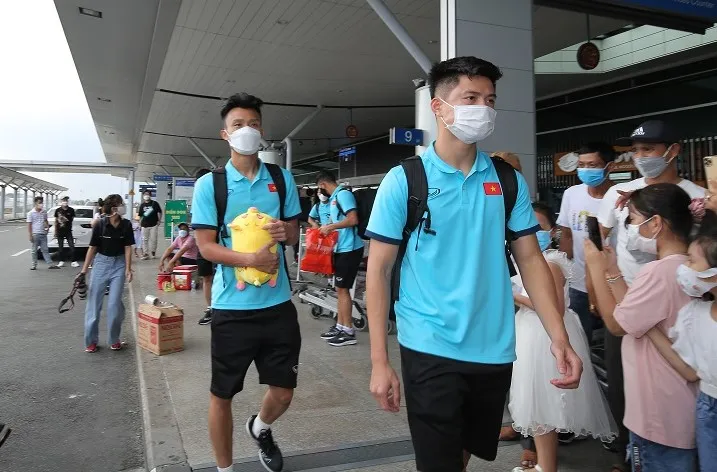 U22 Việt Nam lên đường dự giải Đông Nam Á ảnh 2