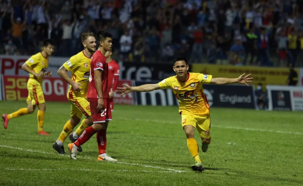 Hải Phòng - Thanh Hóa: Đất cảng mở hội ảnh 1