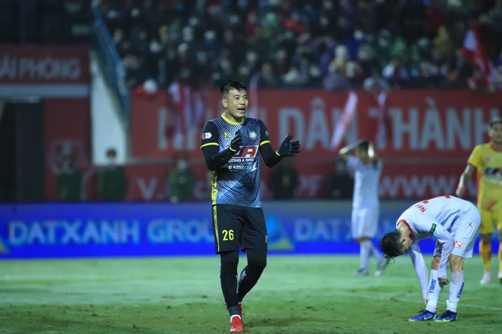 Thanh Hoá nghẹt thở kiếm 1 điểm ở Hải Phòng ảnh 1