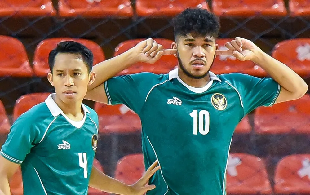Indonesia đánh bại Malaysia ở trận "chung kết" bảng A. ẢNH: AFC
