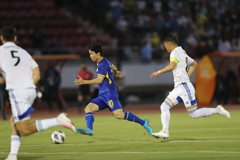 HAGL thua sát nút á quân Nhật Bản ở AFC Champions League ảnh 2