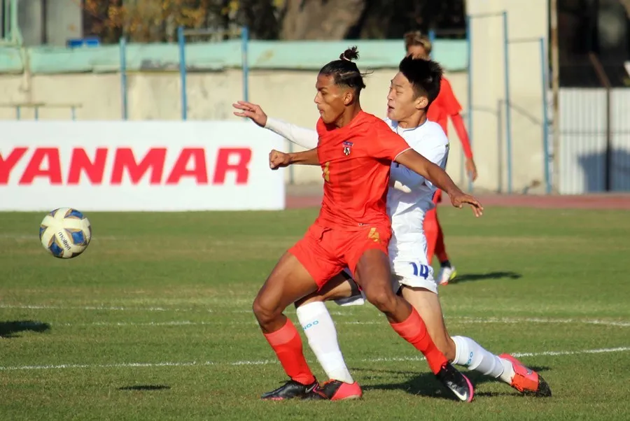 Đối thủ của U23 Việt Nam sang UAE tập huấn ảnh 1