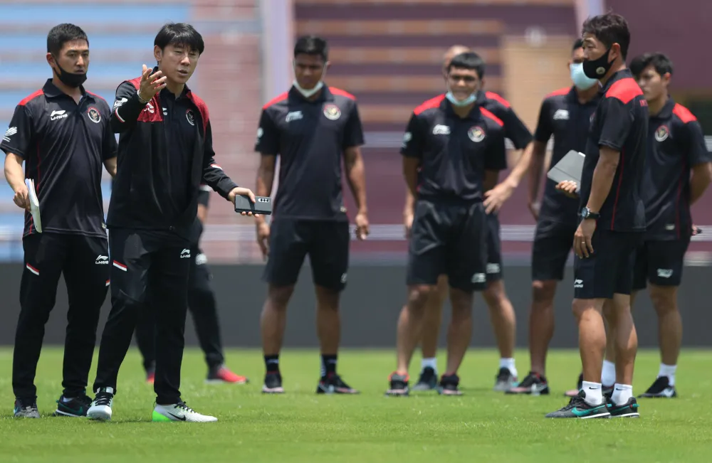 HLV Shin Tae-young: U23 Indonesia đã khác so với thất bại trước U23 Việt Nam ảnh 1