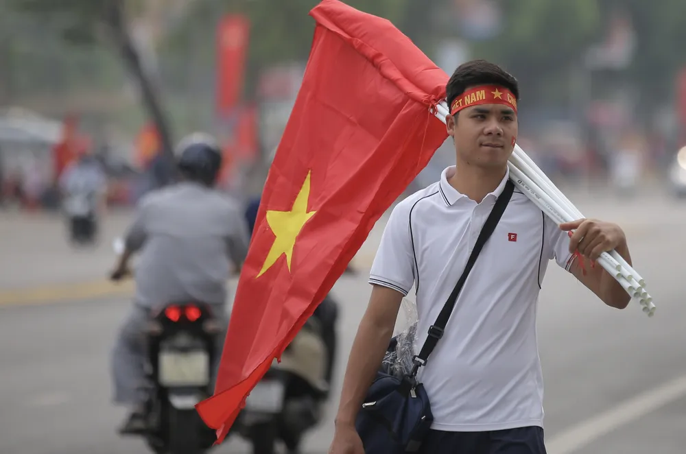 CĐV Phú Thọ hâm nóng trước trận U23 Việt Nam - U23 Indonesia ảnh 8