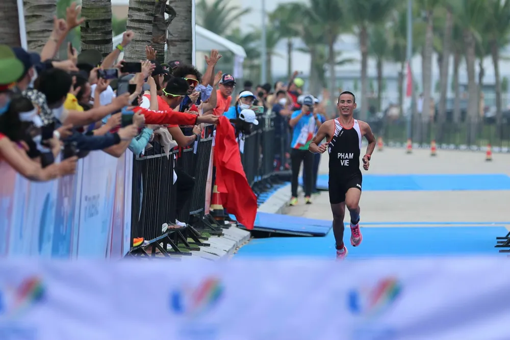 Phạm Tiến Sản giành tấm HCV Duathlon lịch sử ảnh 3