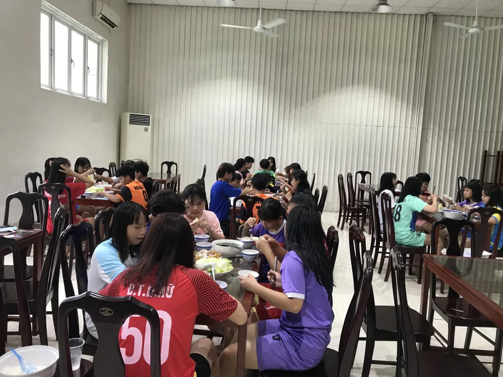 Bóng đá TPHCM đi tìm tiểu Huỳnh Như, Chương Thị Kiều ảnh 1