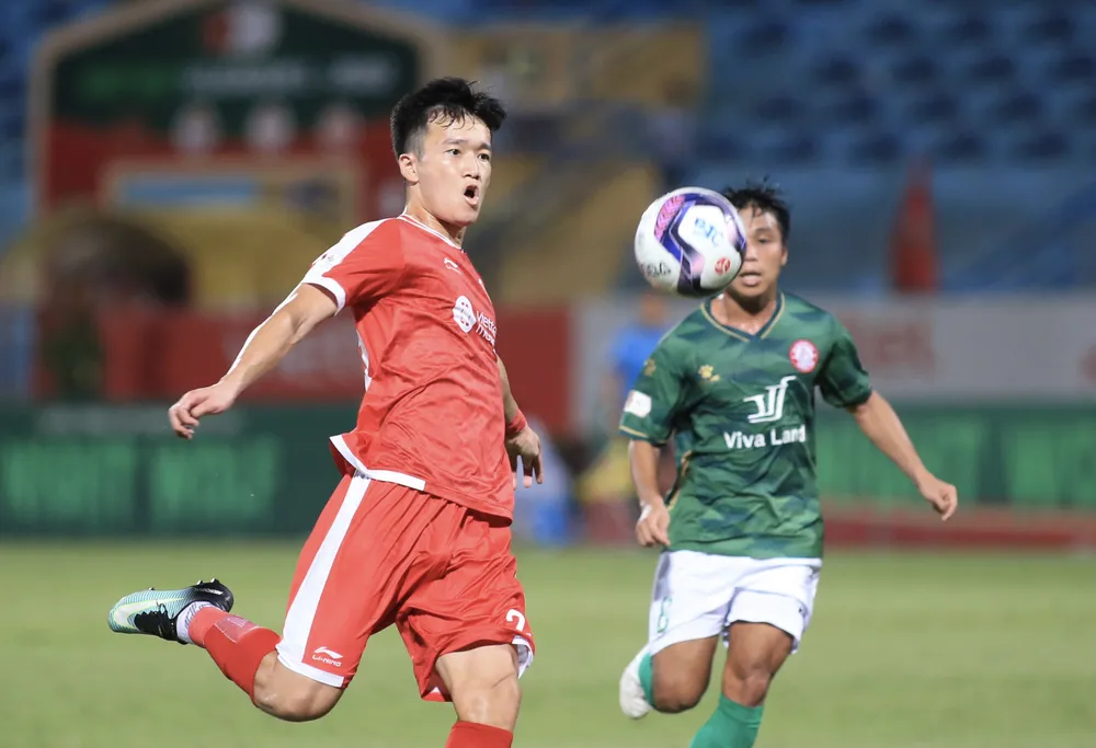 Hoàng Đức góp công trong chiến thắng của Viettel FC. ẢNH: MINH HOÀNG