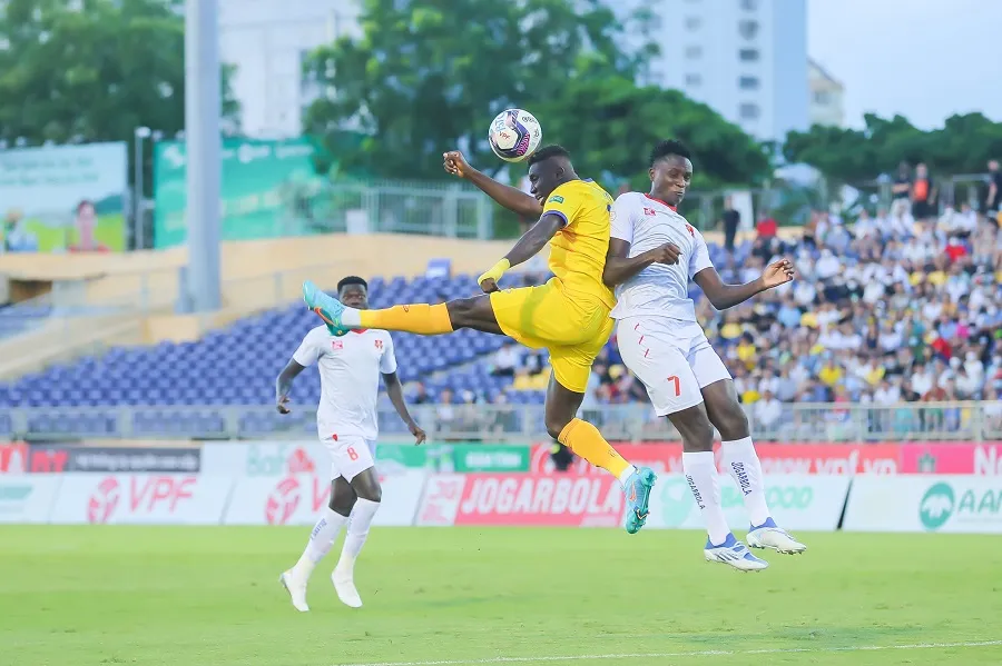 Hải Phòng FC sau vòng 9 V-League 2022: Công – thủ đối lập ảnh 1