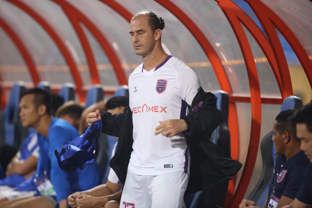 Những ‘ông già’ V-League 2022 ảnh 1