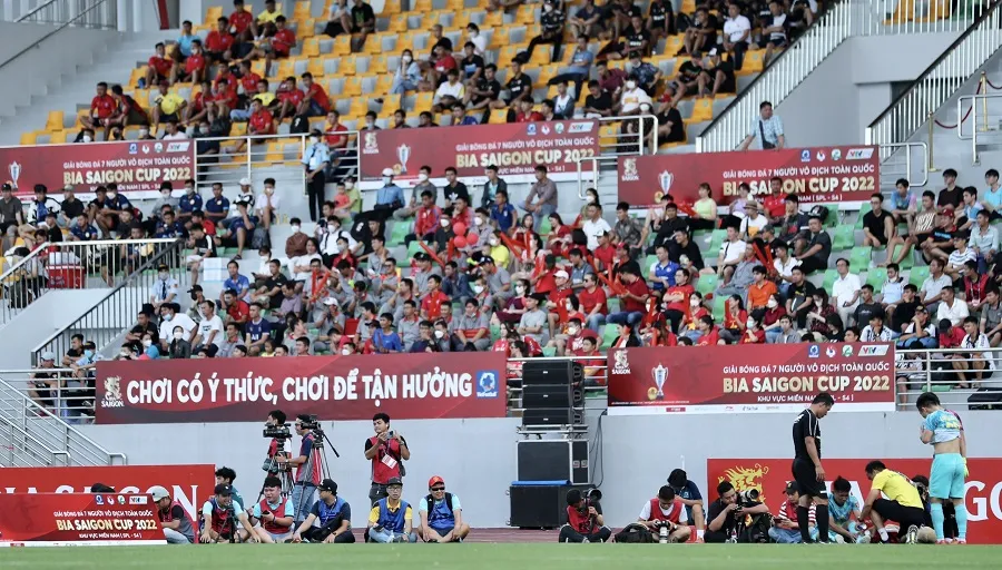 Khoảnh khắc đẹp của sân chơi 7 người lớn nhất miền Nam ảnh 6