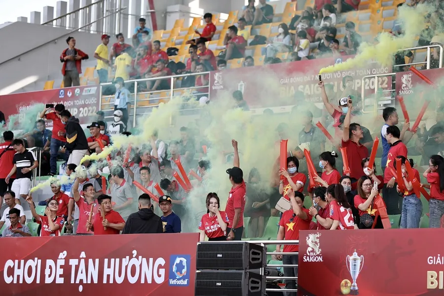 Khoảnh khắc đẹp của sân chơi 7 người lớn nhất miền Nam ảnh 3