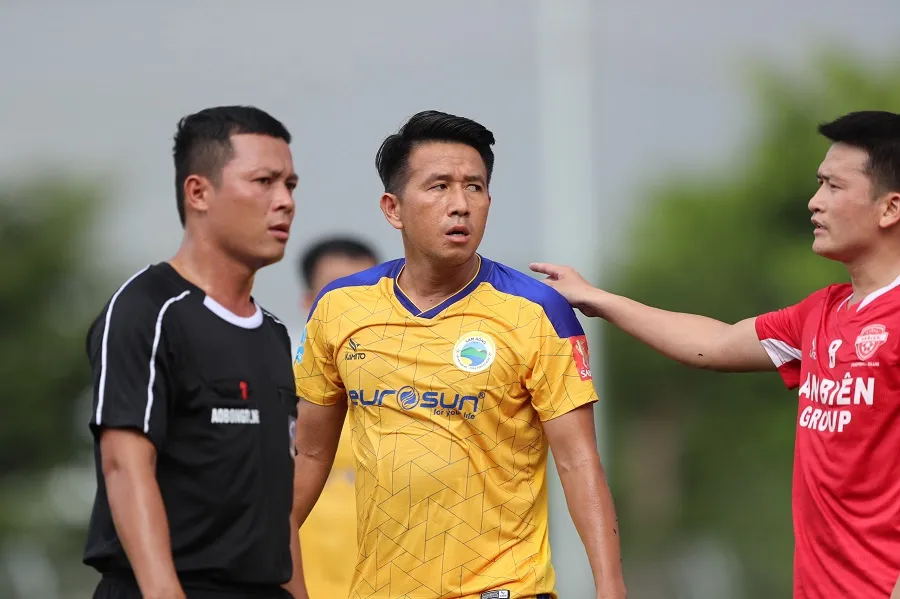 Khoảnh khắc đẹp của sân chơi 7 người lớn nhất miền Nam ảnh 5