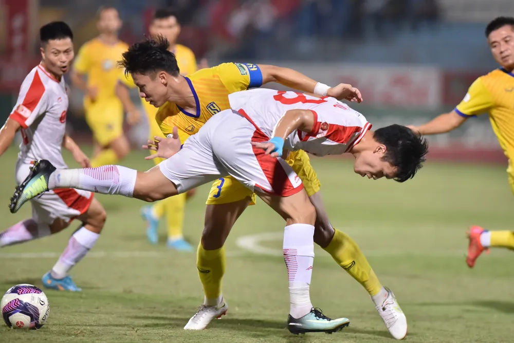 SLNA từng thất bại trước Viettel FC ở lượt đi V-League 2022